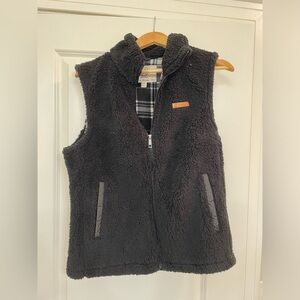 Sage Collective Black and Gray Soft Vest